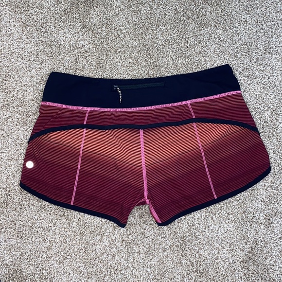 Lululemon Speed Shorts - Picture 2 of 6